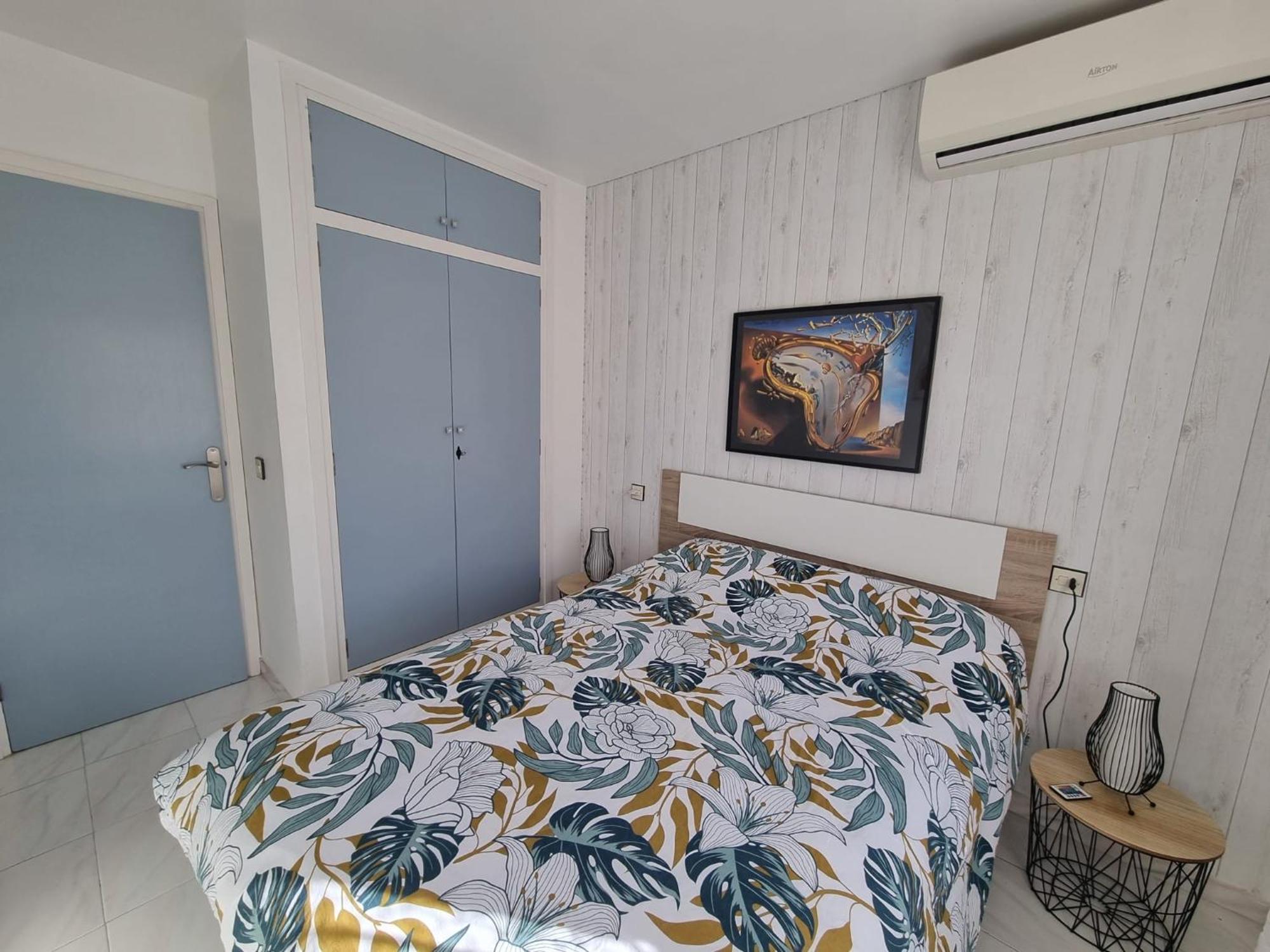 Lovely One Bedroom With Balcony Roses Kültér fotó